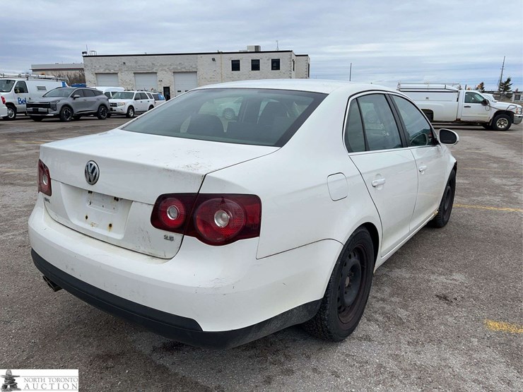2009-volkswagen-jetta-comfortline-4dr-sedan-6a-image-5