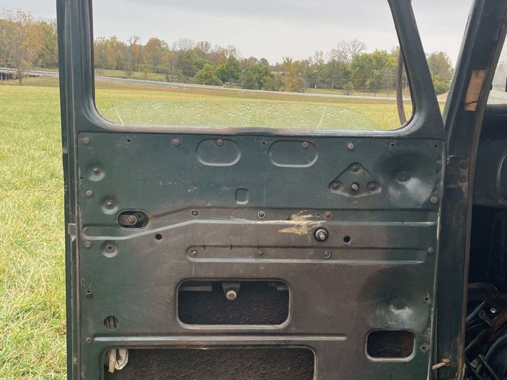 1935-ford-wrecker-image-52