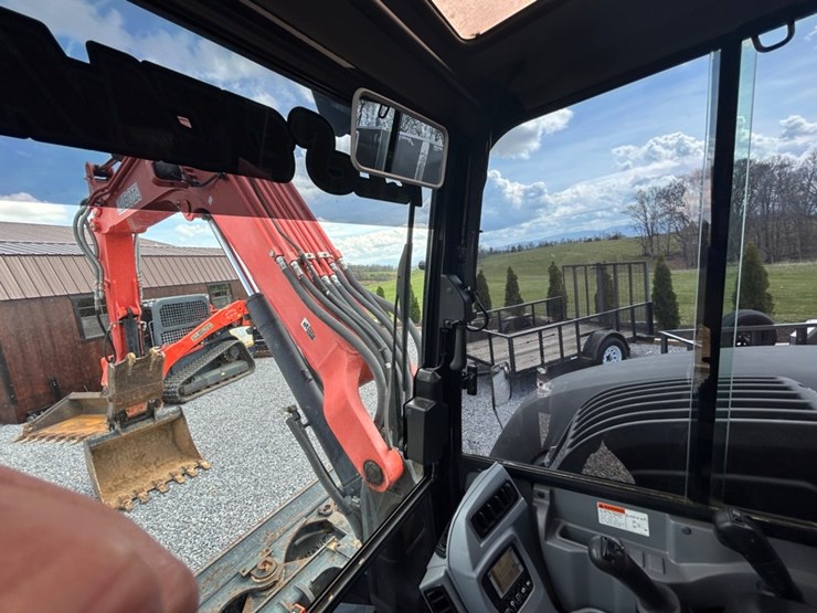2016-kubota-kx080-4-image-32