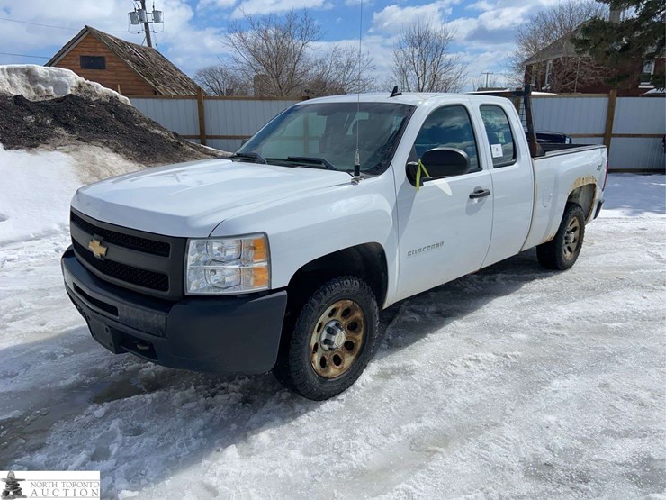 2012-chevrolet-silverado-1500-image-1