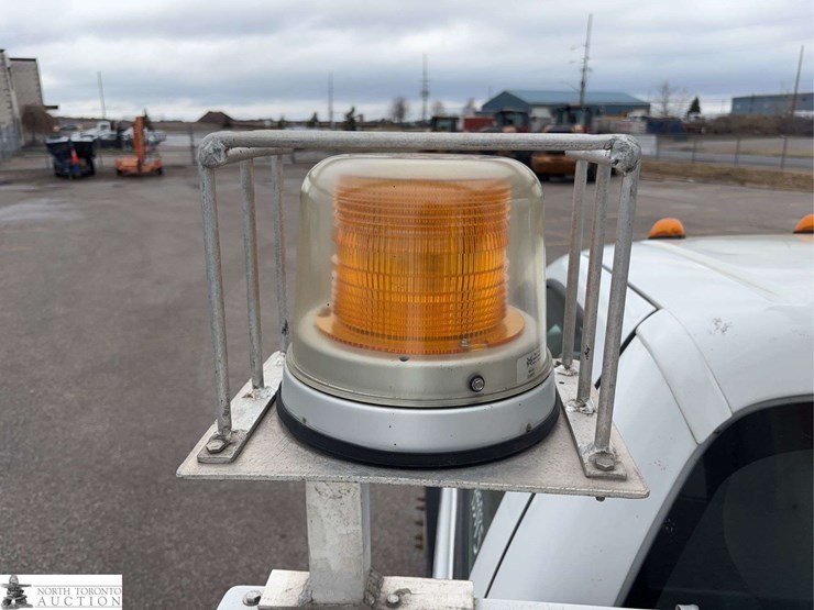 2012-ford-f550-image-26