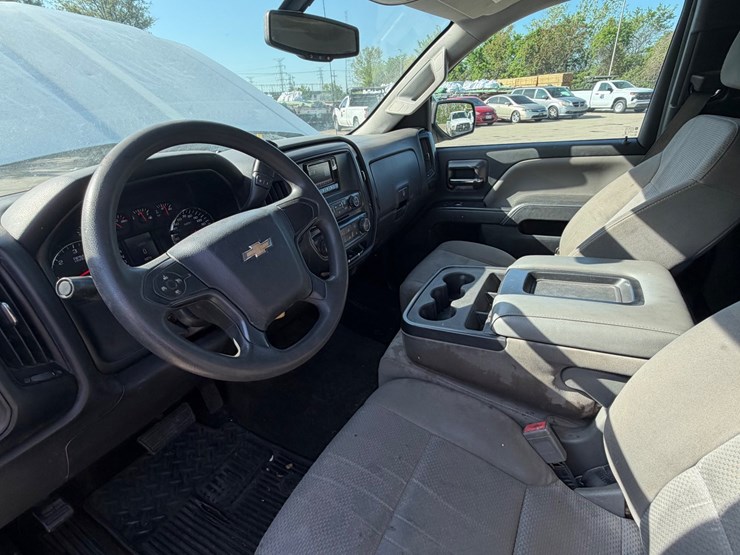 2015-chevrolet-silverado-1500-image-15