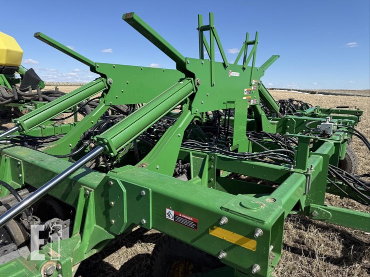 2012-john-deere-1890-image-48