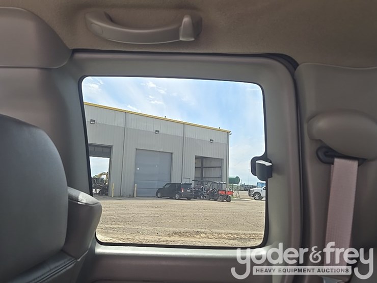 2002-chevrolet-silverado-2500hd-image-66