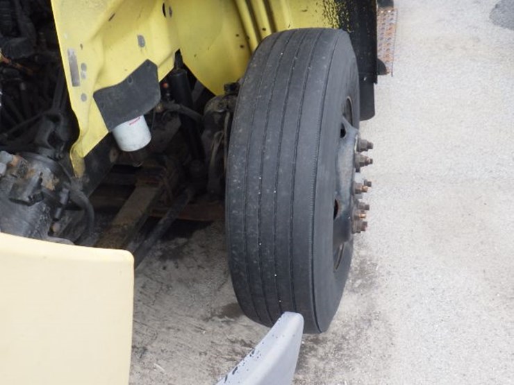 2016-international-8600-image-18