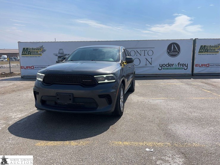 2021-dodge-durango-image-1