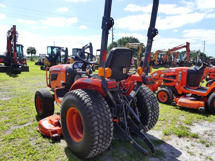 2008-kubota-b2320-image-3