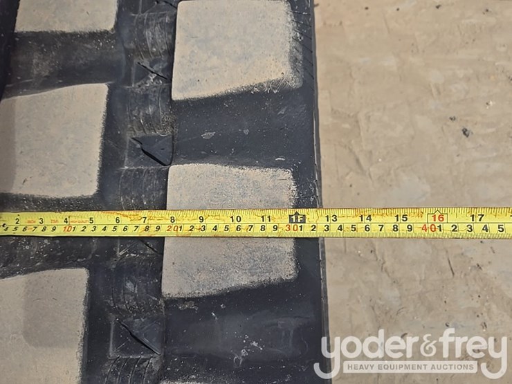 2020-kubota-svl65-2-image-25