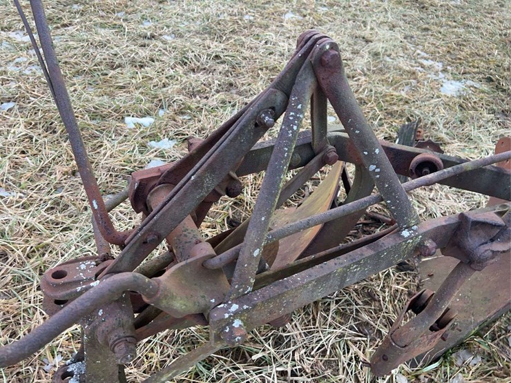 two-bottom-fordson-plow-image-7