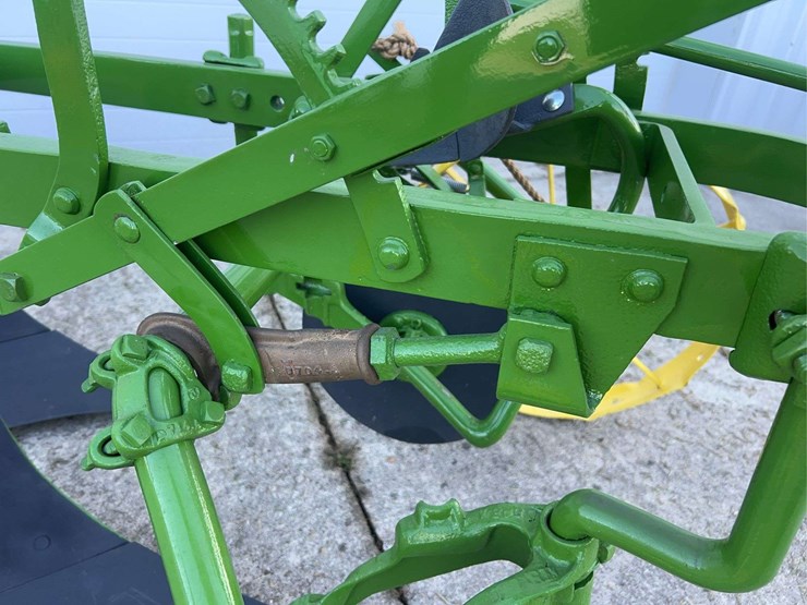 john-deere-2-image-9