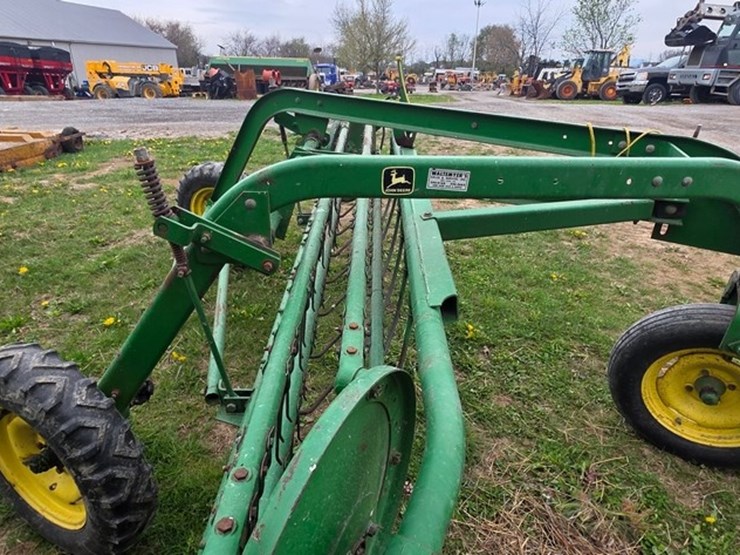 john-deere-662-image-10