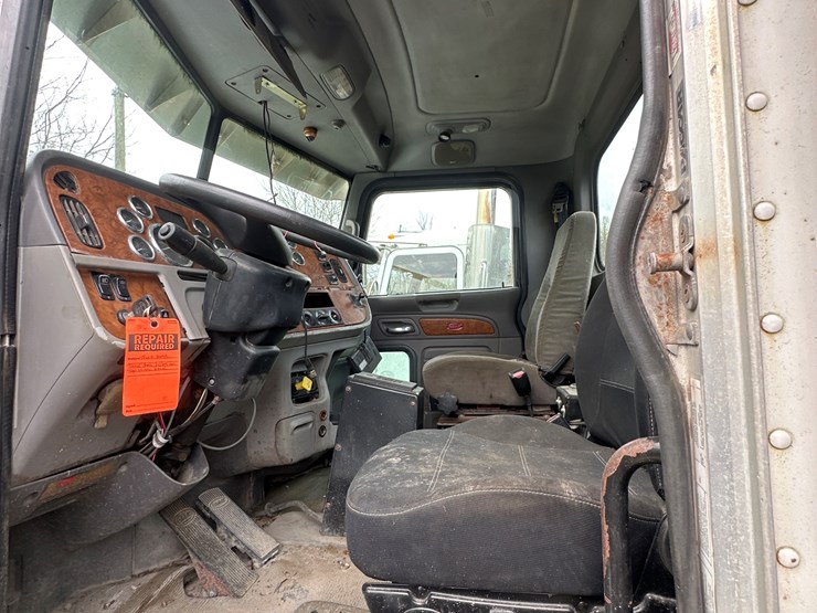 2007-peterbilt-357-image-4