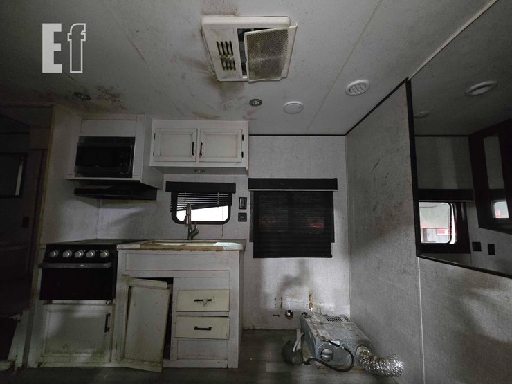 2022-jayco-jay-flight-slx-298bh-image-10