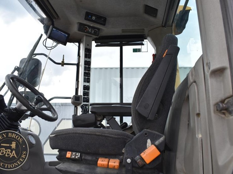 2015-volvo-l150h-image-37