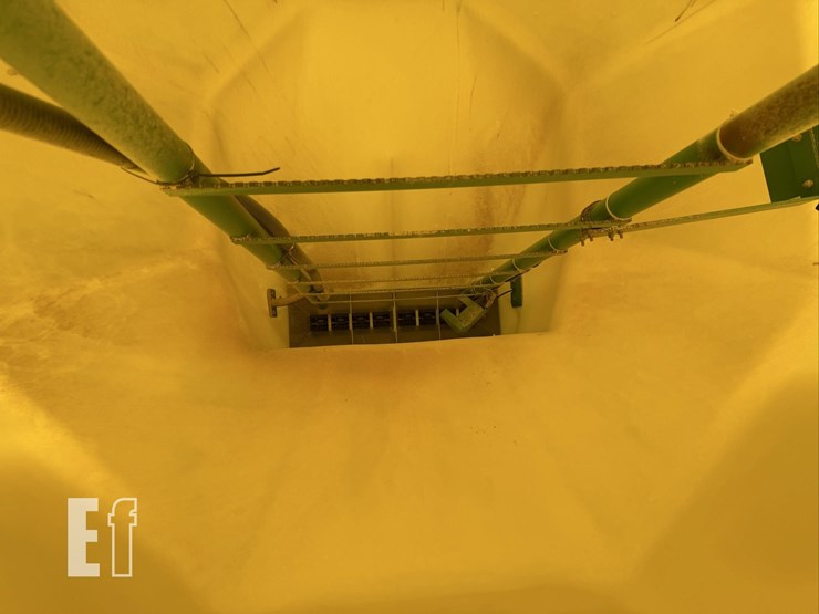 2012-john-deere-1890-image-106