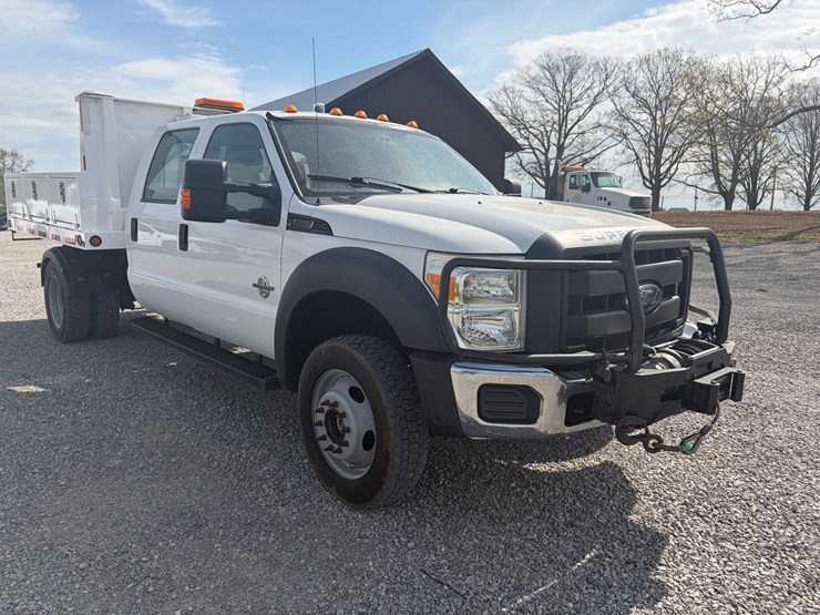 2012-ford-f550-image-13