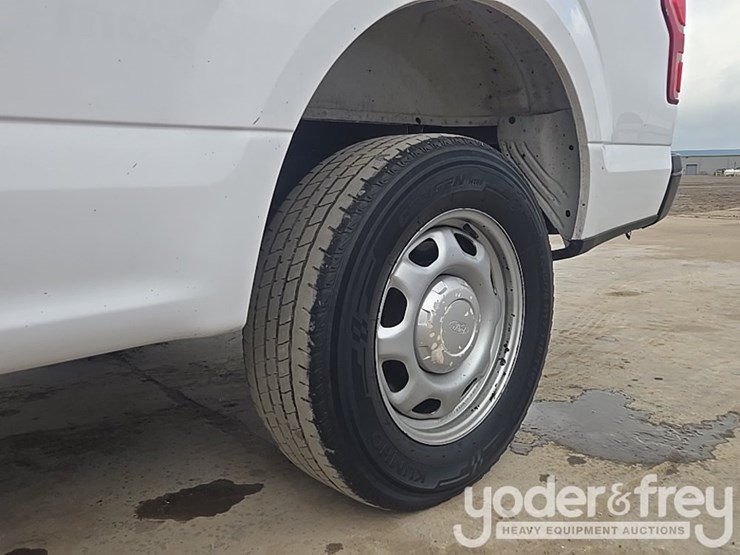 2019-ford-f150-image-13