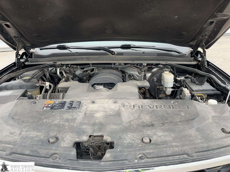 2016-chevrolet-tahoe-image-11