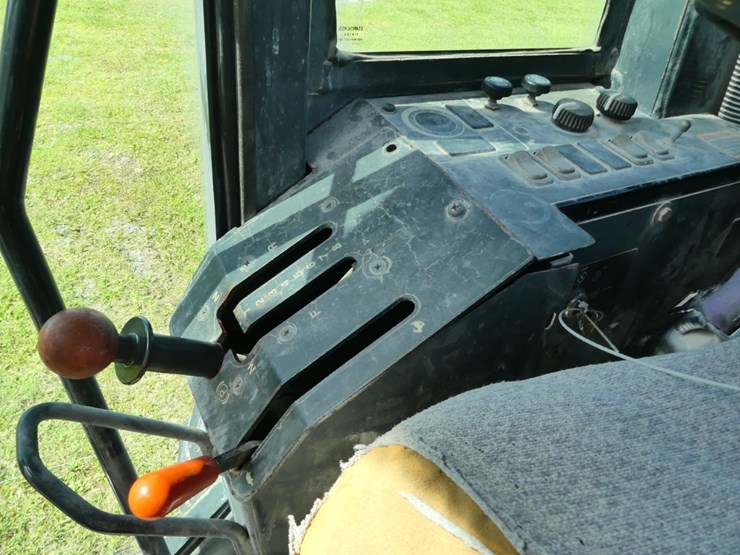 deere-670ch-image-16