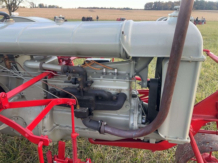 1927-fordson-tractor-image-21