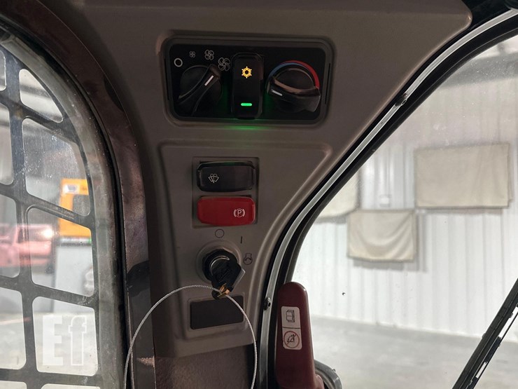 2023-caterpillar-259d3-image-20