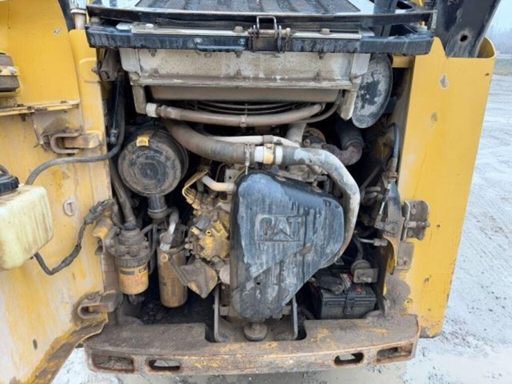 2009-caterpillar-232b2-image-27