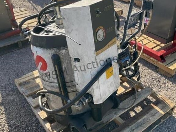 samson-oil-tank-&-electric-pressure-washer-image-2