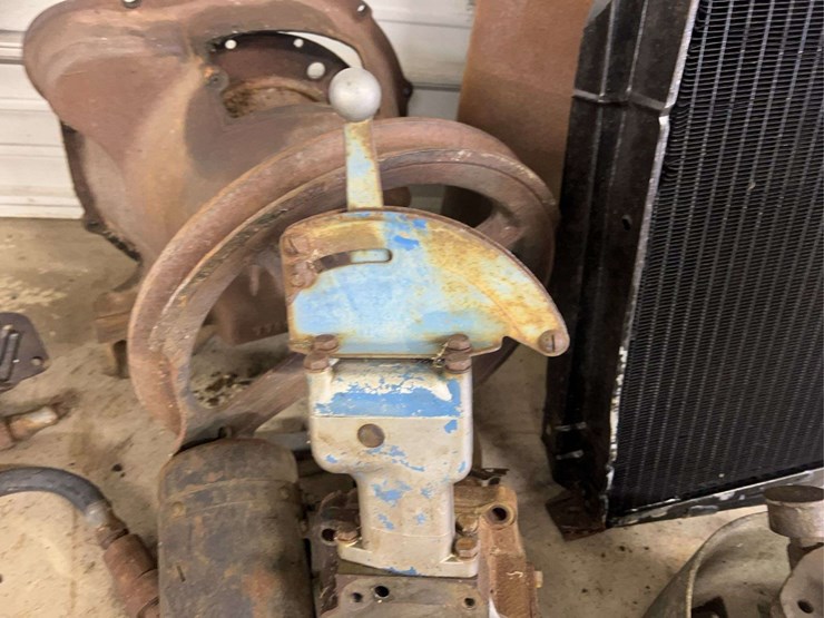 radiator,-fuel-tank-and-other-parts-image-6