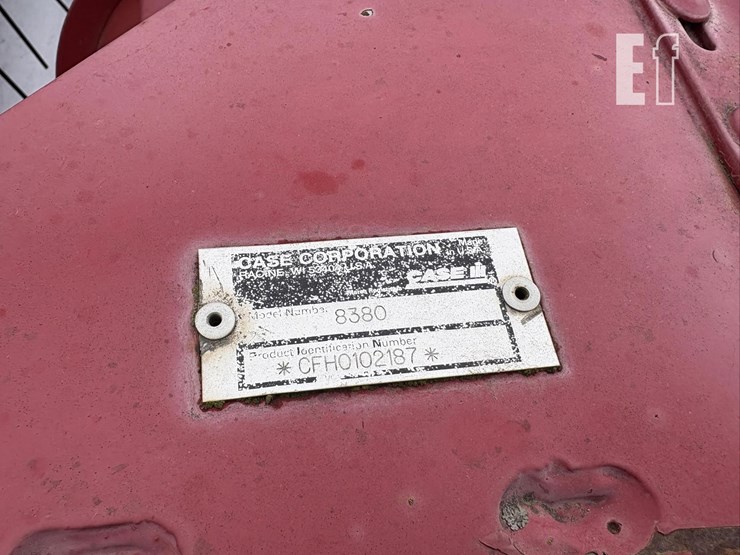 case-ih-8380-image-2