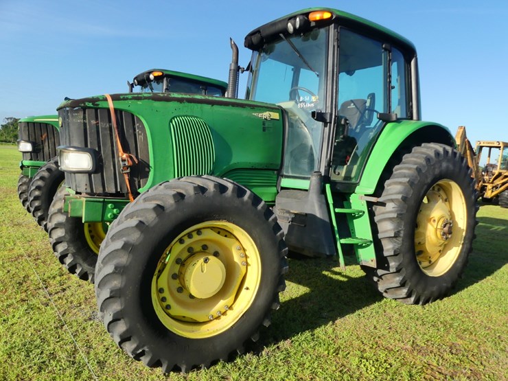 john-deere-7320-image-1