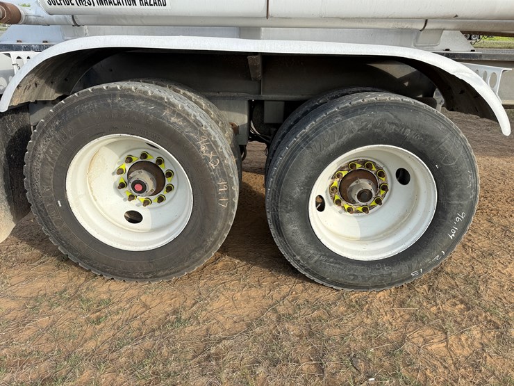 2011-stephens-200bbl-crude-tanker-image-13