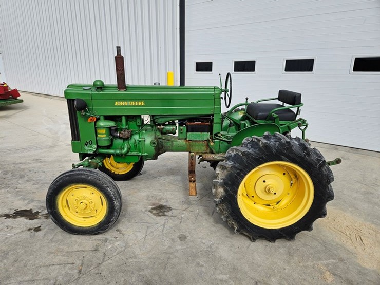 john-deere-40-image-2