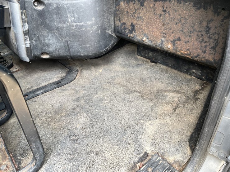 #400-•-1997-mac-ch600-semi-(has-wi-title)-image-79