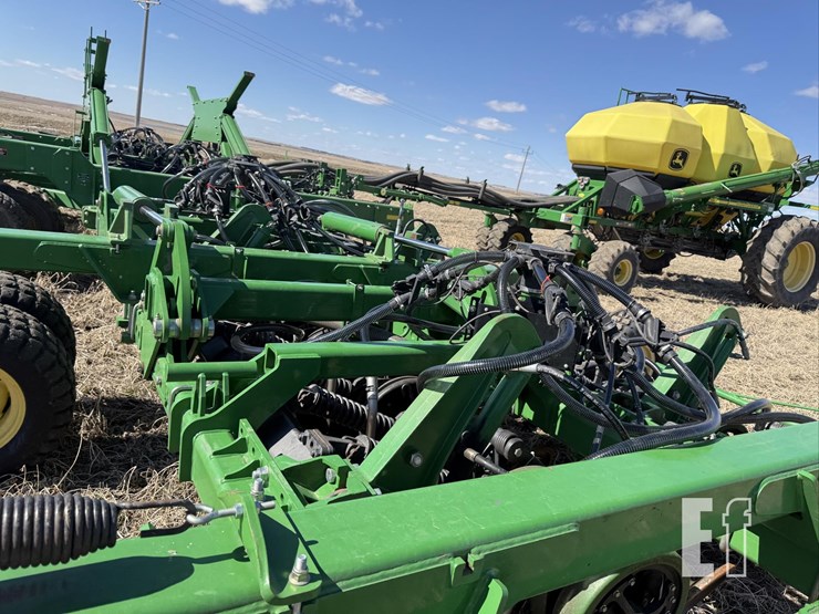 2012-john-deere-1890-image-122