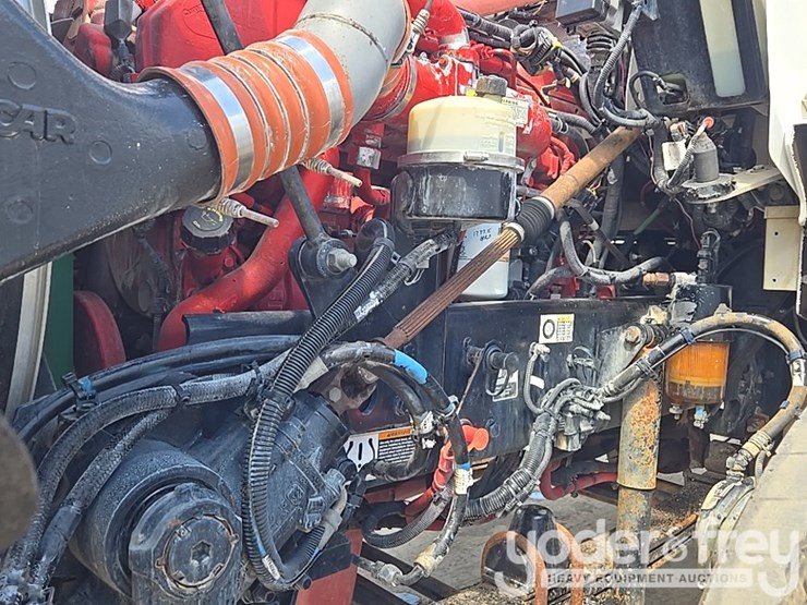 2014-kenworth-t880-image-86