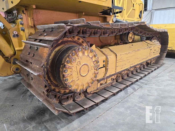 2021-caterpillar-d3-image-37