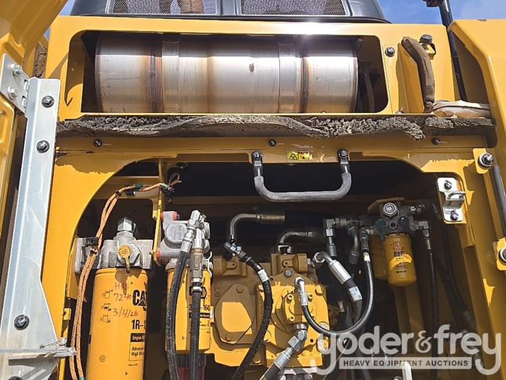 2017-caterpillar-336fl-image-52