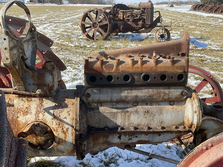 fordson-parts-tractor-image-11