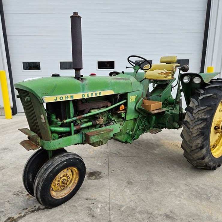 1965 JOHN DEERE 2010