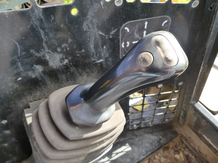 2023-asv-posi-track-rt25-image-13