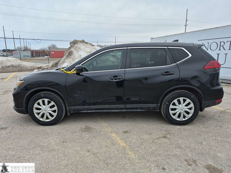 2019-nissan-rogue-image-8