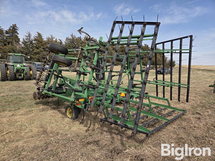 john-deere-726-image-7