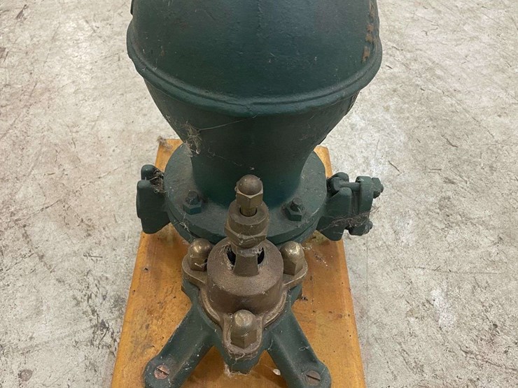 goulds-pump-display-image-7