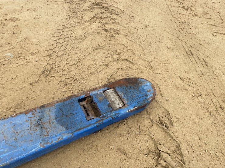 #3918-•-lift-rite-5,500-lbs.-pallet-jack-image-11