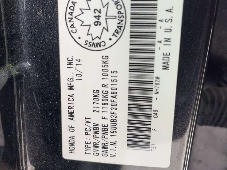 2015-acura-tlx-image-10