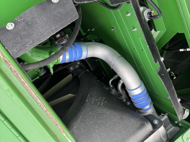 2020-john-deere-s780-image-36