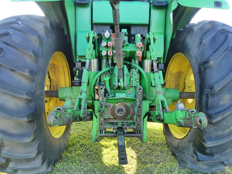 john-deere-7320-image-5
