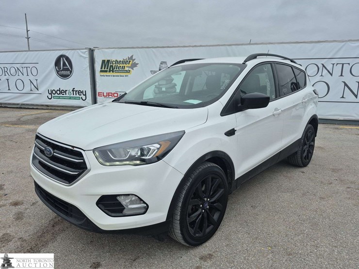 2018-ford-escape-image-1
