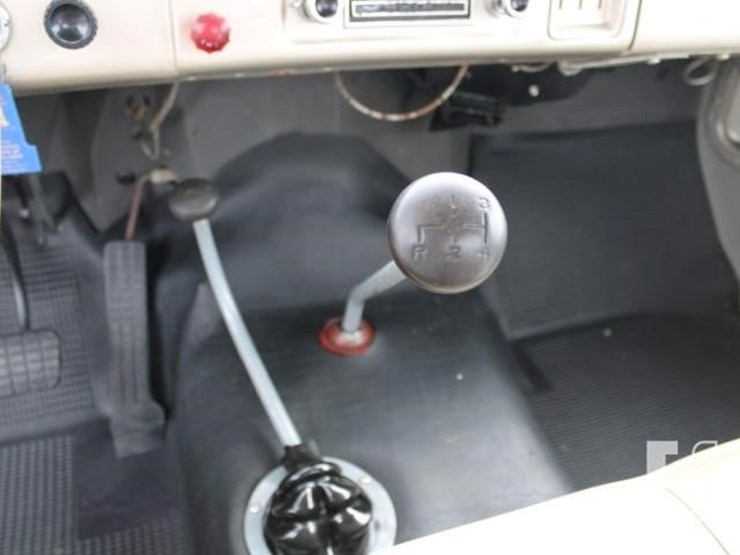 #801-1964-gmc-3/4-ton-pickup-4x4-8'-bed-89000-mile-image-11