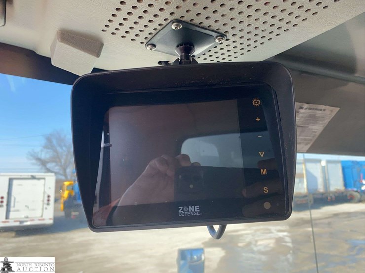 2013-international-durastar-4300-image-13